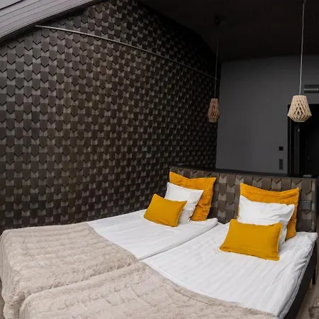 Yllaesrinne Deluxe Hotel